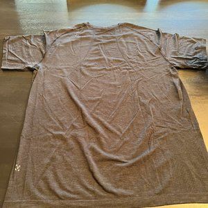 Lululemon Metal Tech T-Shirt, XL Charcoal (heathered/tweed look)